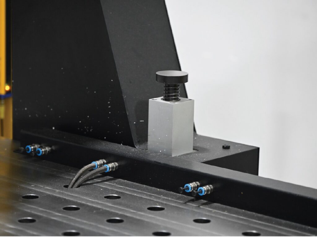 DT-Series Images-05 Large